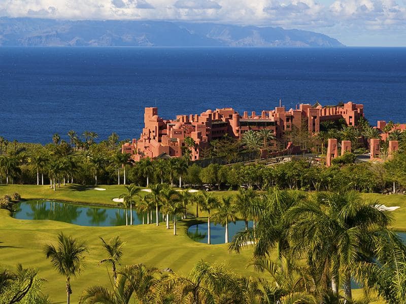 3 bedroom Flat for sale in Guia de Isora with pool garage - € 1,333,000 (Ref: 6944097)