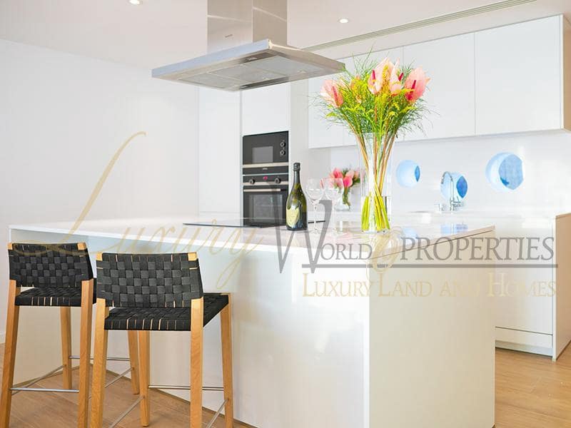 3 soveværelse Villa til salg i Guia de Isora med swimmingpool garage - € 2.225.000 (Ref: 7039993)