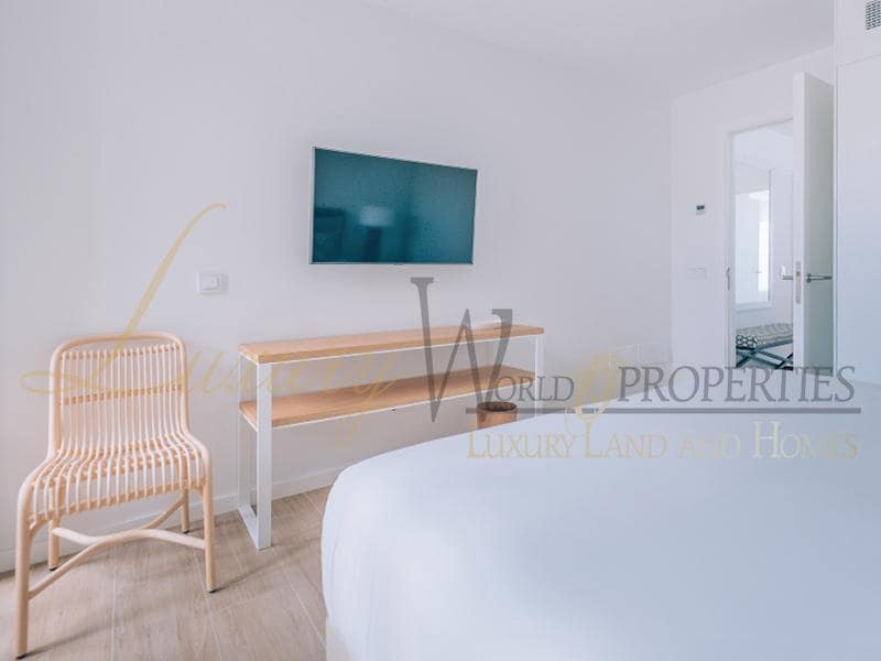 3 soveværelse Villa til salg i Guia de Isora med swimmingpool garage - € 2.225.000 (Ref: 7039993)