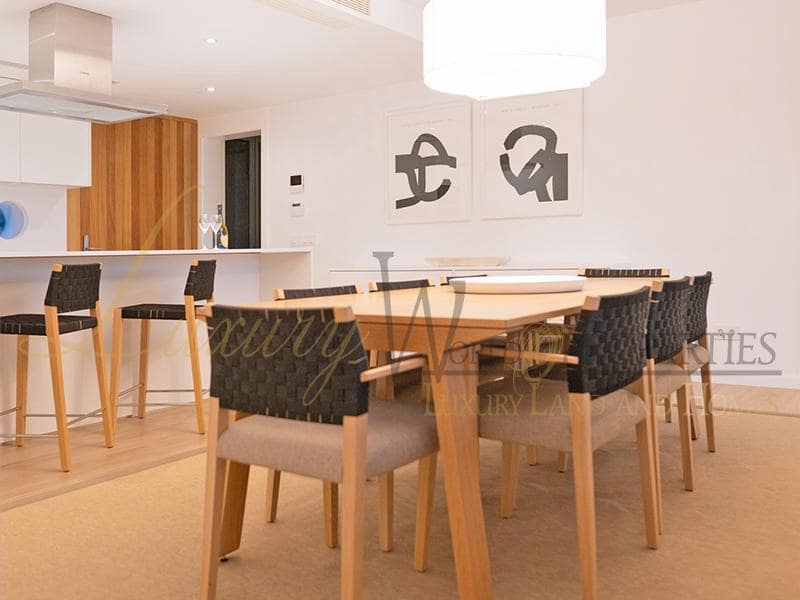 3 soveværelse Villa til salg i Guia de Isora med swimmingpool garage - € 2.225.000 (Ref: 7039993)