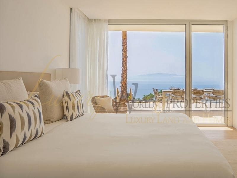 3 soveværelse Villa til salg i Guia de Isora med swimmingpool garage - € 2.225.000 (Ref: 7039993)