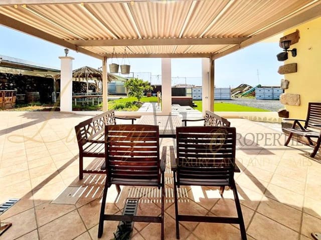 9 soveværelse Villa til salg i Las Rosas (Las Galletas), Arona med garage - € 1.365.000 (Ref: 7261110)