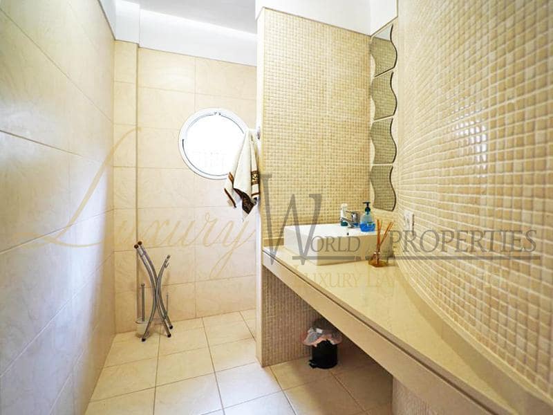 5 soverom Villa til salgs i Costa Adeje med svømmebasseng garasje - € 1 500 000 (Ref: 7267051)