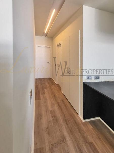 1 soverom Leilighet til salgs i Costa del Silencio med svømmebasseng garasje - € 338 000 (Ref: 7437535)