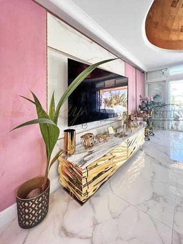 4 bedroom Villa for sale in Playa de Fañabé Alto, Adeje with pool garage - € 1,200,000 (Ref: 7473817)