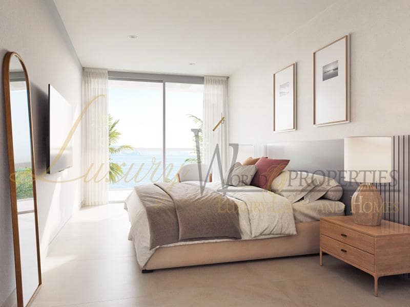 4 sypialnia Mieszkanie na sprzedaż w Playa San Juan z basenem - 1 516 528 € (Ref: 7650630)