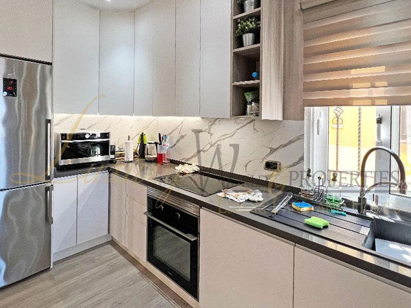 2 soveværelse Lejlighed til salg i Costa Adeje med swimmingpool - € 429.000 (Ref: 7658151)