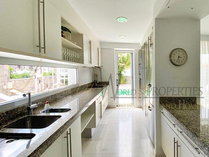 6 chambre Villa/Maison à vendre à Costa Adeje avec piscine garage - 3 200 000 € (Ref: 7786599)