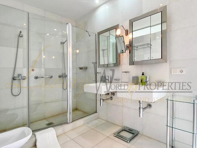 6 chambre Villa/Maison à vendre à Costa Adeje avec piscine garage - 3 200 000 € (Ref: 7786599)