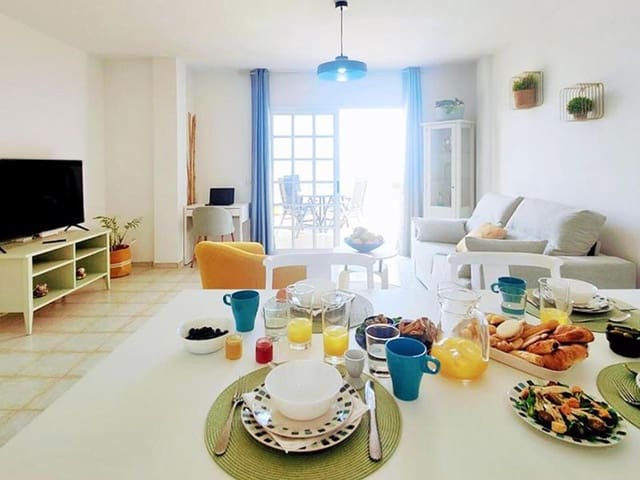 1 chambre Appartement à vendre à Torviscas Centro y Alto, Adeje avec piscine - 379 000 € (Ref: 7812891)