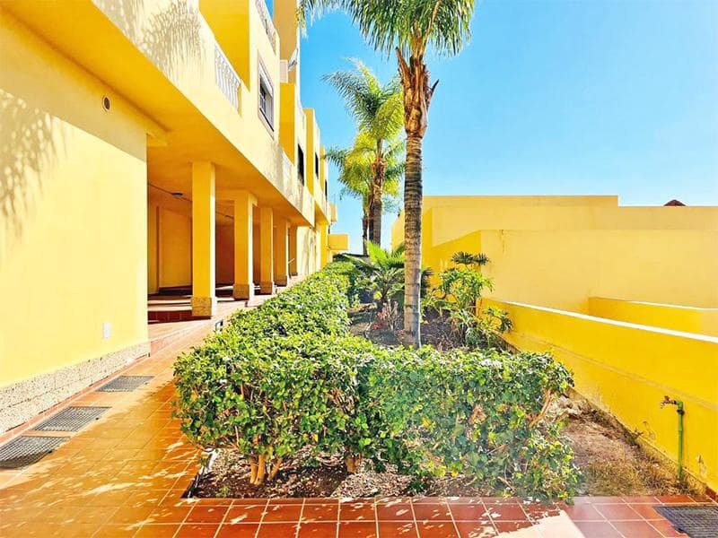 1 bedroom Flat for sale in Costa Adeje with pool - € 379,000 (Ref: 7812891)