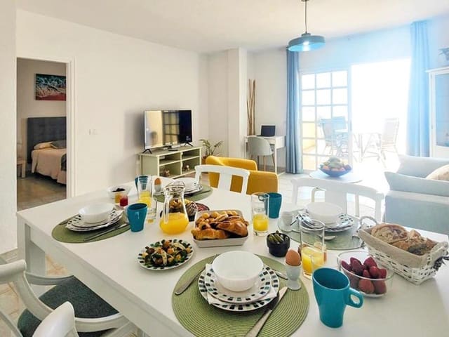 1 sypialnia Mieszkanie na sprzedaż w Torviscas Centro y Alto, Adeje z basenem - 379 000 € (Ref: 7812891)