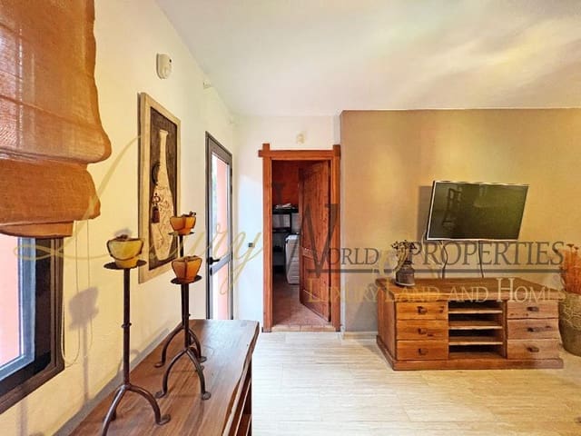 5 chambre Villa/Maison à vendre à El Madroñal, Adeje avec piscine garage - 3 150 000 € (Ref: 7837307)