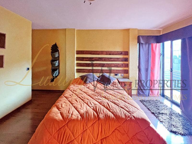 5 soveværelse Villa til salg i El Madronal med swimmingpool garage - € 3.150.000 (Ref: 7837307)