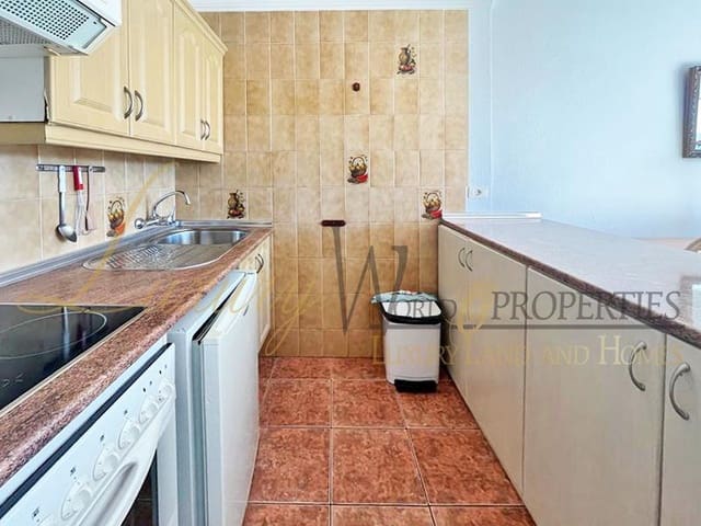 1 slaapkamer Flat te koop in La Caldera, Adeje met zwembad - € 279.000 (Ref: 7863036)