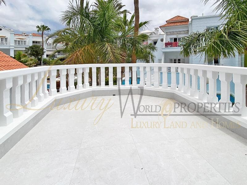 3 soveværelse Villa til salg i Costa Adeje med swimmingpool - € 1.400.000 (Ref: 7877479)