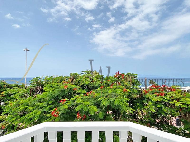 3 soveværelse Villa til salg i Costa Adeje med swimmingpool - € 1.400.000 (Ref: 7877479)