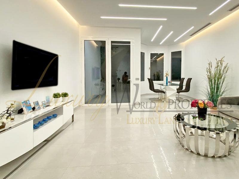 3 soveværelse Villa til salg i Costa Adeje med swimmingpool - € 1.400.000 (Ref: 7877479)