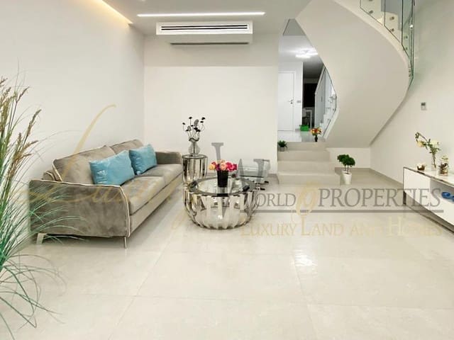 3 Zimmer Villa zu verkaufen in Playa Fañabe, Adeje mit Pool - 1.400.000 € (Ref: 7877479)