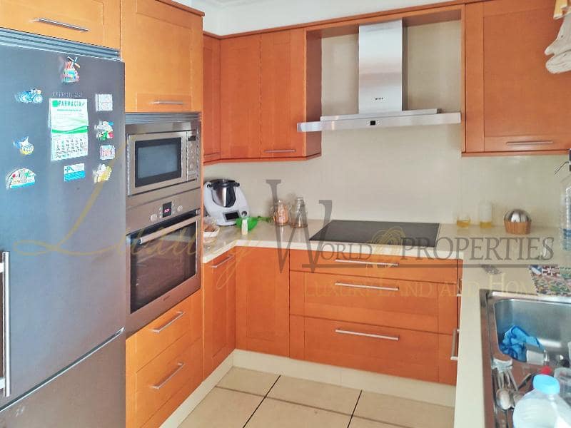 2 sypialnia Willa na sprzedaż w Adeje z garażem - 550 000 € (Ref: 7889697)