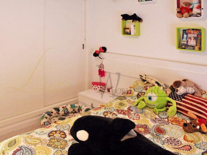 3 soveværelse Villa til salg i Costa Adeje med swimmingpool garage - € 885.000 (Ref: 7904357)