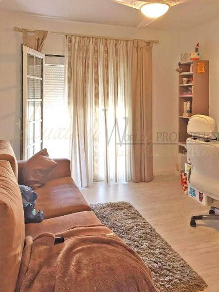 3 soveværelse Villa til salg i Costa Adeje med swimmingpool garage - € 885.000 (Ref: 7904357)