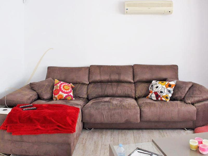 3 bedroom Villa for sale in Costa Adeje with pool garage - € 885,000 (Ref: 7904357)