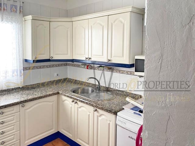 2 soveværelse Lejlighed til salg i Las Chafiras (San Miguel), San Miguel de Abona med garage - € 225.000 (Ref: 8037168)