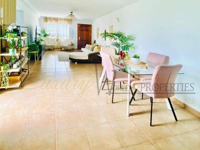 3 soveværelse Villa til salg i Tijoco Bajo, Adeje med garage - € 420.000 (Ref: 8062030)