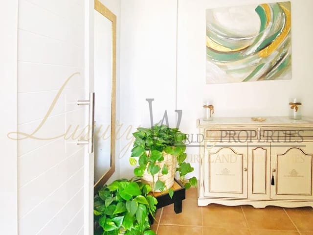 3 soveværelse Villa til salg i Tijoco Bajo, Adeje med garage - € 420.000 (Ref: 8062030)