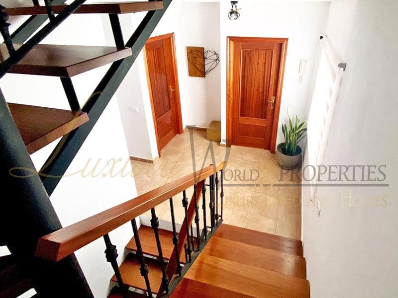 3 soverom Villa til salgs i Tijoco Bajo med garasje - € 420 000 (Ref: 8062030)