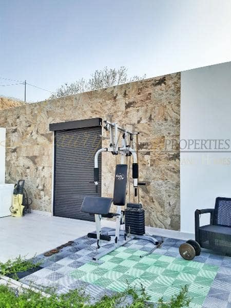 2 slaapkamer Villa te koop in Adeje met garage - € 790.000 (Ref: 8109830)