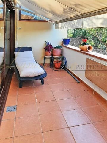 3 chambre Villa/Maison à vendre à Playa de Fañabé Alto, Adeje avec garage - 390 000 € (Ref: 8169324)