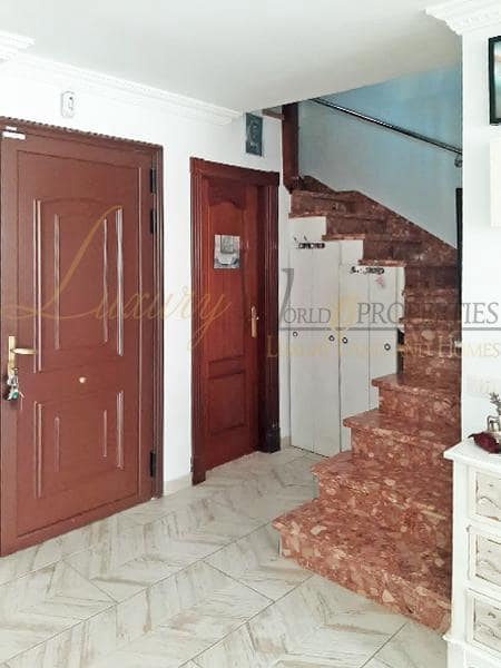 3 bedroom Villa for sale in Costa Adeje with garage - € 390,000 (Ref: 8169324)