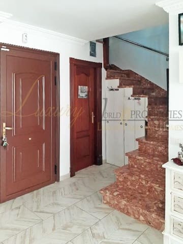 3 chambre Villa/Maison à vendre à Playa de Fañabé Alto, Adeje avec garage - 390 000 € (Ref: 8169324)
