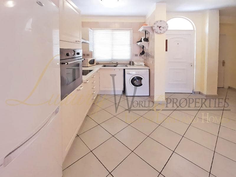 2 soverom Leilighet til salgs i Costa Adeje med svømmebasseng - € 525 000 (Ref: 8176313)