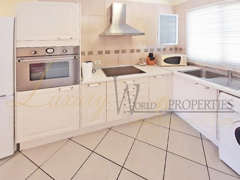 2 quarto Apartamento para venda em Costa Adeje com piscina - 500 000 € (Ref: 8176313)
