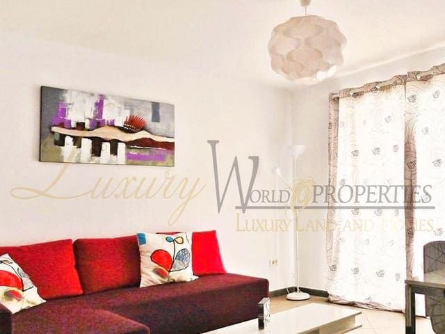 1 slaapkamer Flat te koop in Playa de las Americas, Arona met zwembad - € 435.000 (Ref: 8210053)