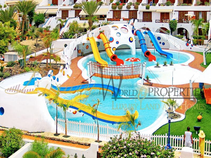 1 bedroom Flat for sale in Playa de las Americas with pool - € 435,000 (Ref: 8210053)