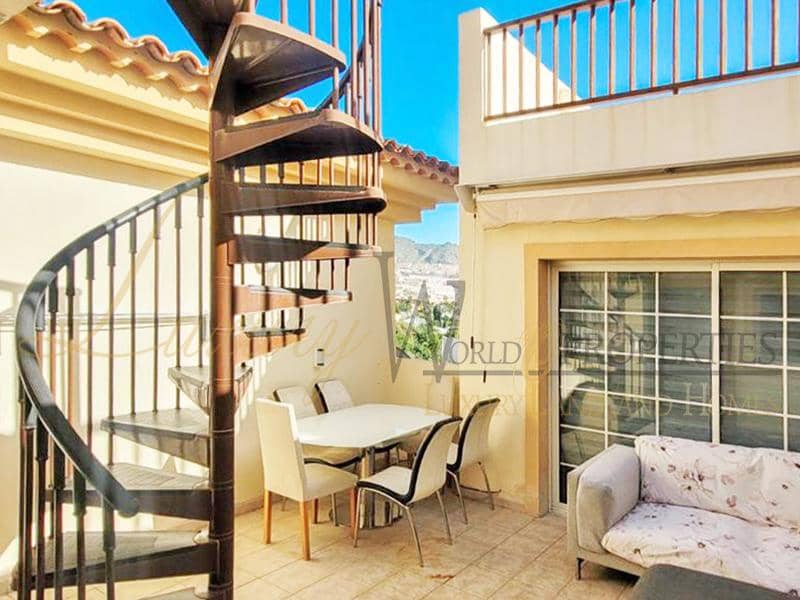 2 soverom Leilighet til salgs i Costa Adeje med svømmebasseng garasje - € 790 000 (Ref: 8218091)