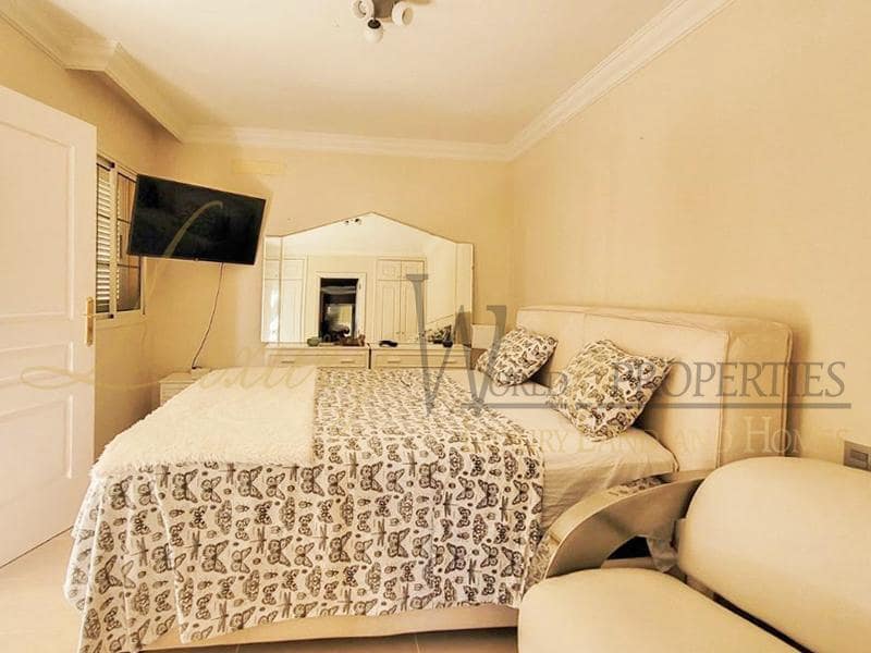2 soveværelse Lejlighed til salg i Costa Adeje med swimmingpool garage - € 790.000 (Ref: 8218091)