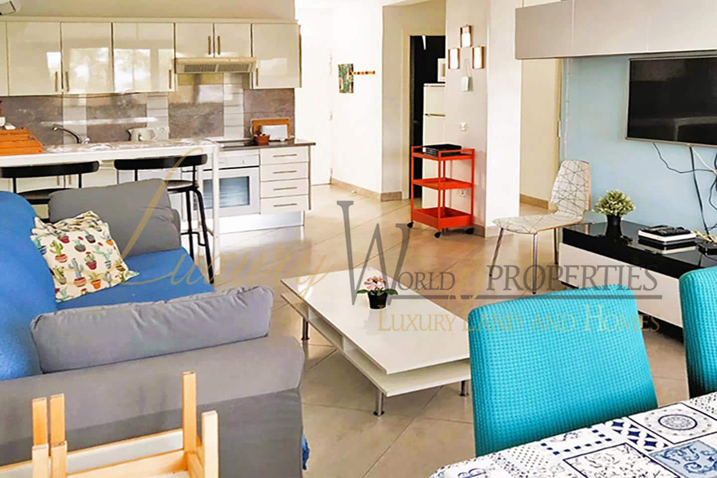 Piso de 2 habitaciones en Los Cristianos en venta - 780.000 € (Ref: 8254781)