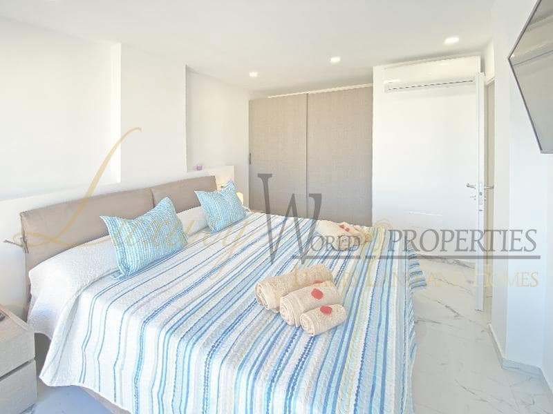 4 soveværelse Villa til salg i Adeje med garage - € 490.000 (Ref: 8303691)