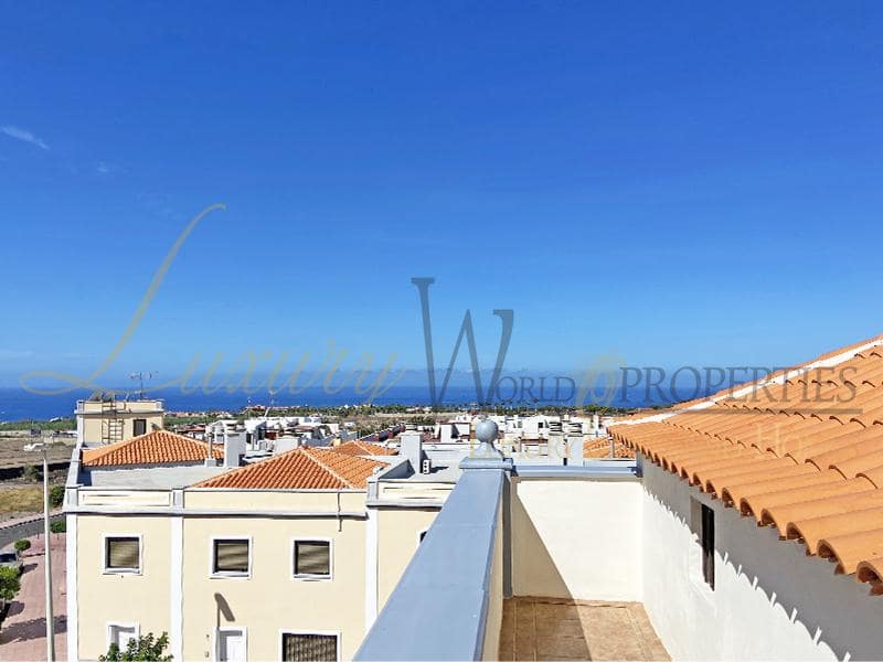 4 soveværelse Villa til salg i Adeje med garage - € 490.000 (Ref: 8303691)