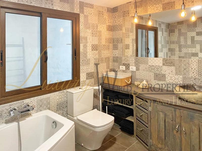 9 soveværelse Villa til salg i Cabo Blanco med swimmingpool - € 1.500.000 (Ref: 8341910)