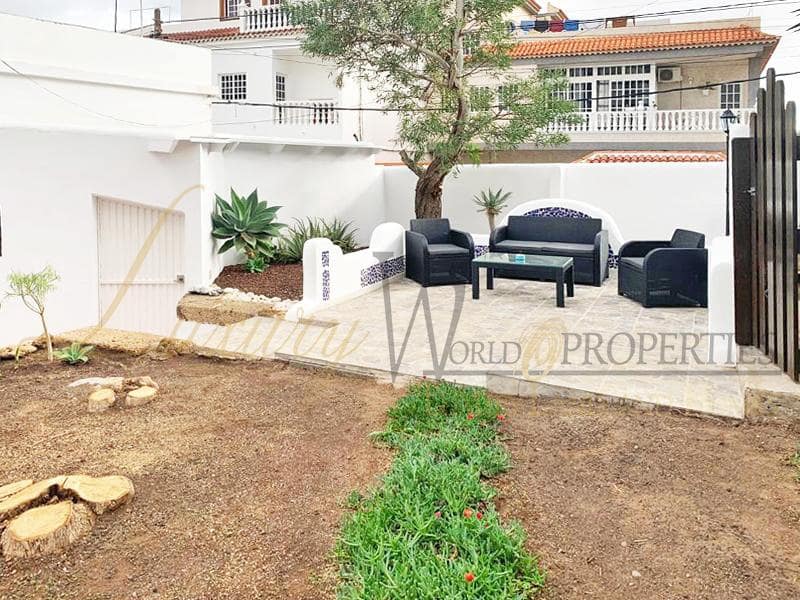 9 bedroom Villa for sale in Cabo Blanco with pool - € 1,500,000 (Ref: 8341910)