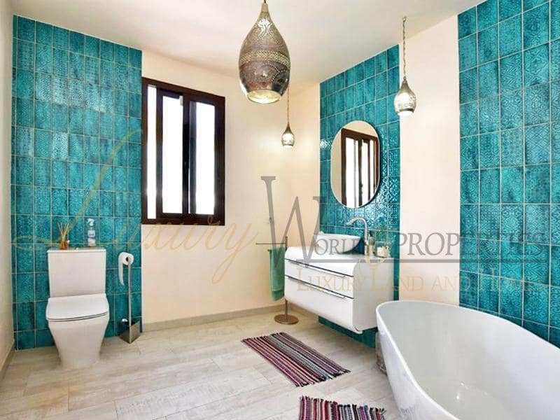 9 bedroom Villa for sale in Cabo Blanco with pool - € 1,500,000 (Ref: 8341910)