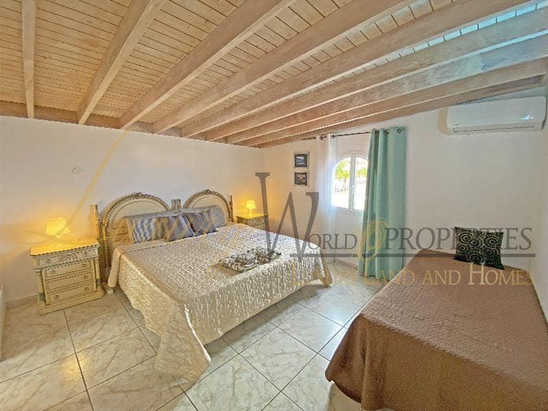 3 soverom Villa til salgs i Costa Adeje med svømmebasseng - € 885 000 (Ref: 8371958)