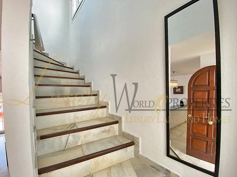 3 soverom Villa til salgs i Costa Adeje med svømmebasseng - € 885 000 (Ref: 8371958)