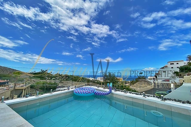 3 soverom Villa til salgs i San Eugenio Alto, Adeje med svømmebasseng - € 885 000 (Ref: 8371958)